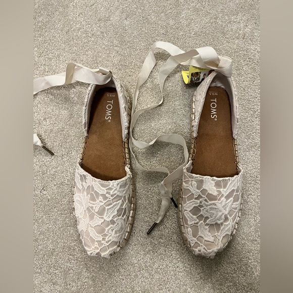Toms Shoes - Toms Lace Espadrilles